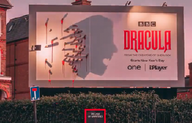 BBC《德古拉》户外广告，创意满分！