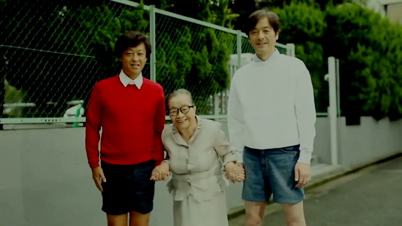日本温馨广告：任时光流逝，狮王总与家人在一起