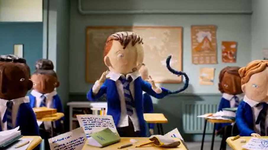 英国慈善机构超暖动画：原来你是个「怪物」？这么巧，我也是